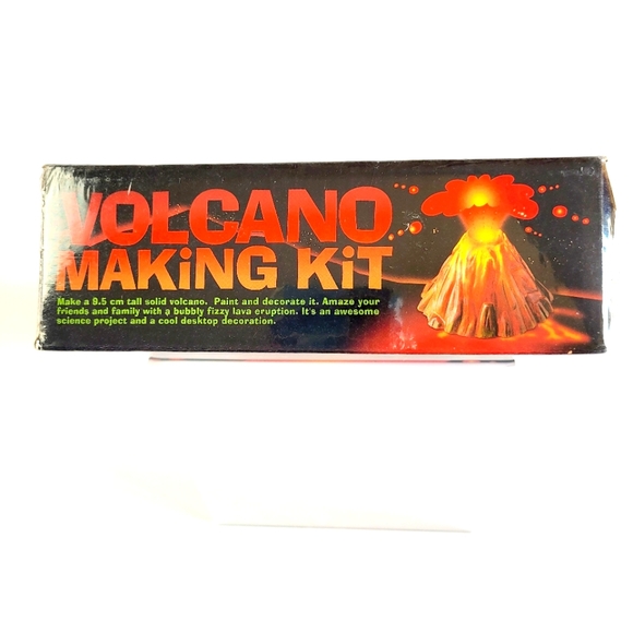 Volcano Making Kit by Kidz Labs - Picture 3 of 6